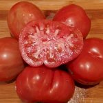 Плоды томатов сорта Абруццо